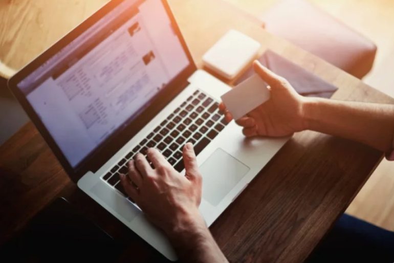 Альтернатива банкам: почему микрозаймы онлайн стали популярнее кредитов